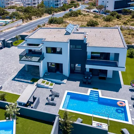 Fantasy Daydream Mansion Villa Novalja Exterior photo
